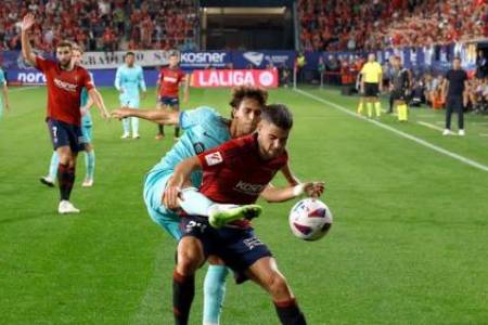  Laga Osasuna vs Barcelona di Liga Spanyol 2023/2024:  Blaugrana Menang Tipis 2-1