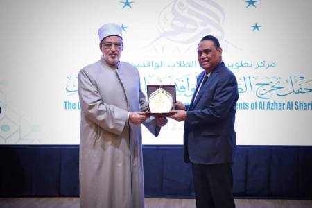 Al-Azhar Mesir Gelar Wisuda Ribuan Mahasiswa "Angkatan Gaza"