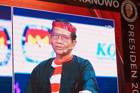 Debat Cawapres 2024:  Mahfud MD: Pentingnya Penegakan Hukum dan Pemberantasan Korupsi Jika Ingin Pertumbuhan Ekonomi Berjalan Lancar