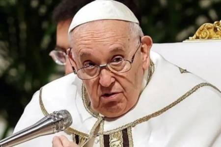 Kemenlu RI: Awal September 2024, Pemimpin Gereja Katolik Paus Fransiskus akan Lakukan Kunjungan Kenegaraan ke Indonesia