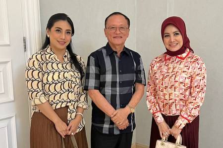 Cici Paramida dan Siti KDI Siap Pulang Kampung Menangkan Wae Aras