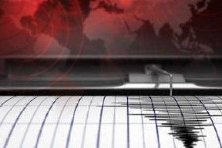 Breaking: Gempa Bumi  Maghnitudo 5,7 Guncang Pulau Doi Malut