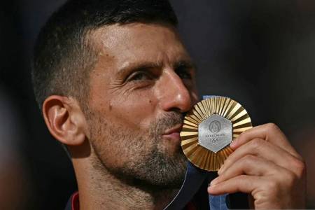 Petenis Djokovic Sabet Medali Emas Olimpiade Paris 2024