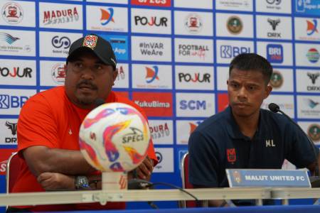 Imran Nahumarury Tak Terpengaruh Perubahan Skuad Madura United