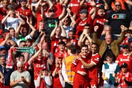 Liverpool Hajar MU -3-0 di Old Trafford, Andrew Robertson Senang Timnya Bisa Tuntaskan Balas Dendam 