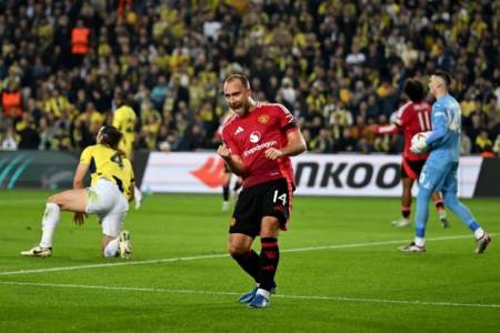 Liga Europa 2024: MU vs Fenerbahce 1-1, Tottenham Hotspur Bungkam AZ Alkmaar 1-0