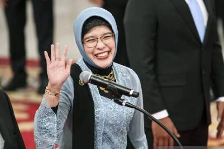 Amalia Adininggar Widyasanti Resmi Jadi Kepala BPS , Ini Profilnya!