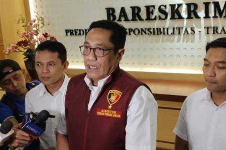 Bareskrim Polri Tahan 4 Tersangka dalam Kasus Dugaan Pemalsuan Sertifikat  Pagar Laut 