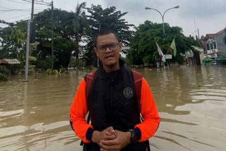 Jabodetabek Dikepung Banjir! Dr. Hidayat Himbau Pemerintah Persiapkan Komunikasi Risiko & Krisis yang Efektif