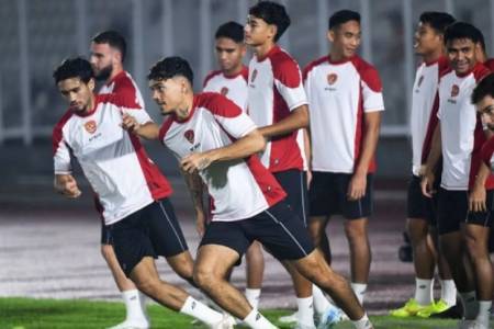 Jelang Laga Kontra Tuan Rumah Australia, Timnas Indonesoa Lakukan Latihan Perdana