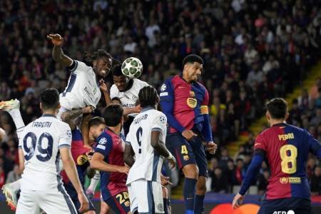   Leg 1 Semifinal  Liga Champions: Inter Milan Tahan Imbang Tuan Rumah Barcelona 3-3