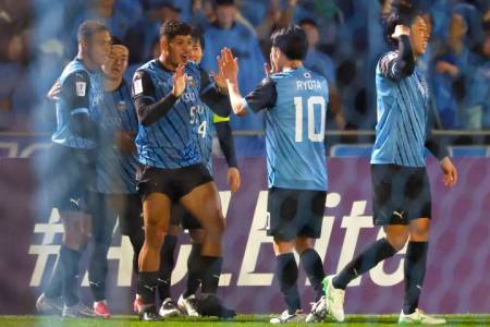 LCA 2025: Dikalahkan Kawasaki Frontale 2-3, Al Nassr Gagal ke Partai Final 