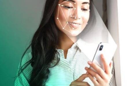 Dukung Kedaulatan AI Indonesia dengan Perkuat Keamanan Identitas Digital