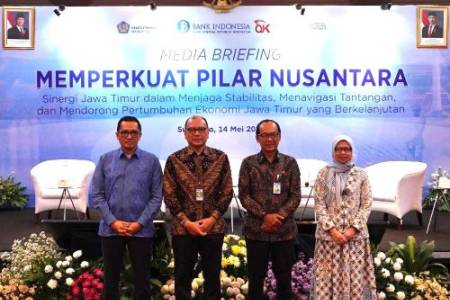 OJK Jatim Berhasil Tingkatkan Akses Keuangan Masyarakat, Total Simpanan Rp.4,66 Triliun dalam 8,77 Juta Rekening