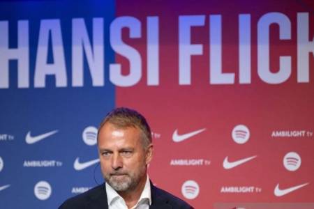 Hansi Flick Resmi Dinobatkan sebagai Pelatih Terbaik Liga Spanyol Musim 2024/25