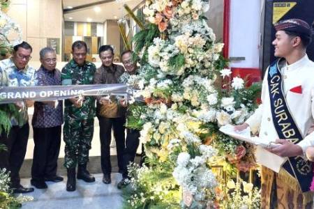 Grand Whiz Hotel Praxis Optimis Mampu Bersaing di Industri Perhotelan di Surabaya