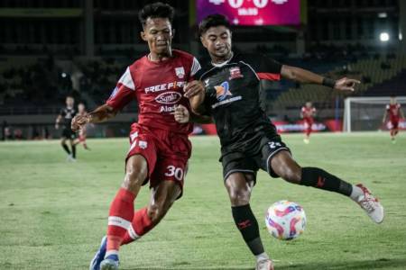 Liga Indonesia: Persis Solo Perpanjang Kontrak Eky Taufik