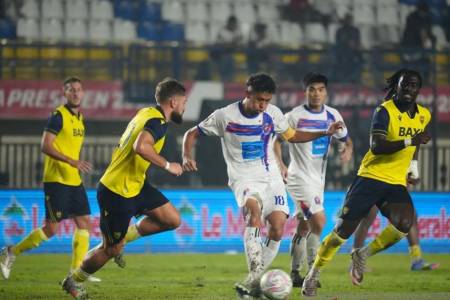Kalahkan Oxford United 2-1, Klub Thailand Port FC  Juara Piala Presiden 2025