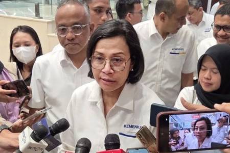Menkeu Sri Mulyani Rilis Aturan E-Commerce) Pungut Pajak dari Pedagang