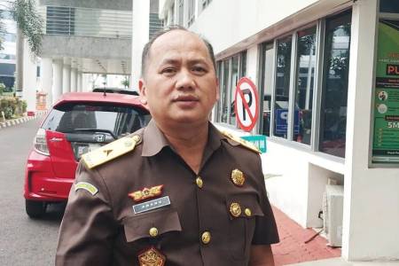 Kejagung RI akan Panggil Bos Minyak Riza Chalid sebagai Tersangka