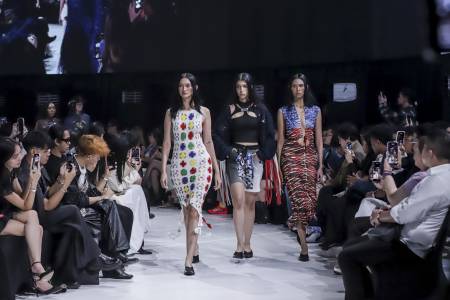 Pesona Paris di Jakarta: Tiga Desainer Perancis Hadirkan Karya Artistik di JF3 Fashion Festival 2025