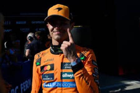 Lando Norris Hidupkan Peluang Juara Dunia