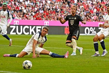 Laga Persahabatan: Bayern Muenhem Menang Telak 4-0 atas Tottenham Hotspur