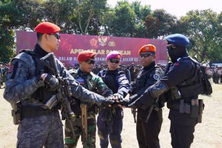 Pasukan Elite TNI Dipimpin Panglima Bintang Tiga