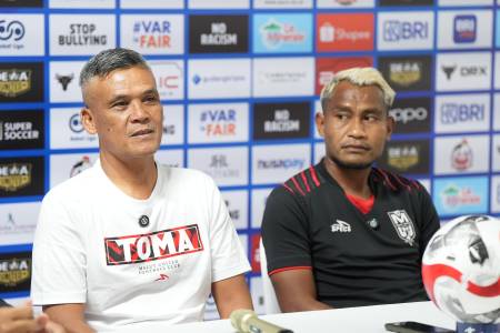 Hendri Susilo: “Pelatih dan Pemain Berjuang bersama Melawan Dewa United