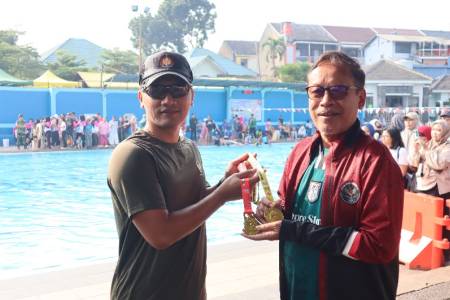 Sukses Di Gelar Kejuaraan Renang Antar Pelajar Piala DanBrigif 1/JS Di Buka Resmi Komandan Brigif 1/JS Dan Kemenpora RI