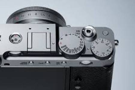 Fujifilm Rilis Kamera X-E5 dan Lensa XF23mmF2.8 R WR 