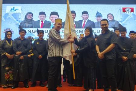 Ketua Umum KKSS Andi Amran Sulaiman Dorong Sinergi dan Kekompakan KM Bulukumba