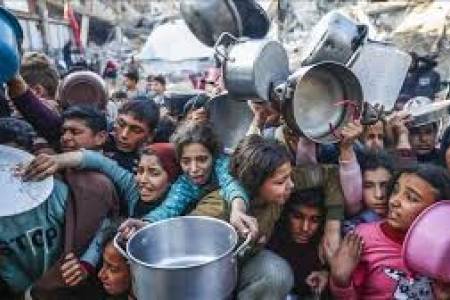 Korban Kelaparan di Gaza Mencapai 300 Orang