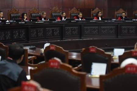 MK Resmi Larang Wakil Menteri Rangkap Jabatan Komisaris
