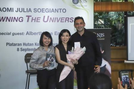 Naomi Julia Soegianto: Mewujudkan Mahkota Miss Universe dengan Sentuhan Keanggunan Nusantara