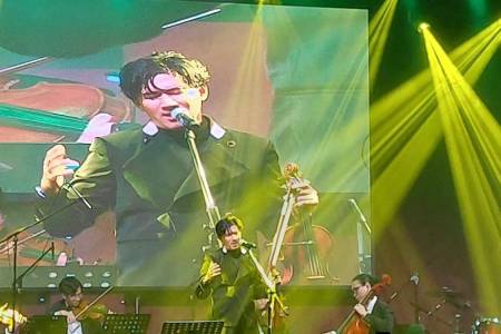 Iskandar Widjaja, Biola Berlin  di DECONCERT Room Jakarta
