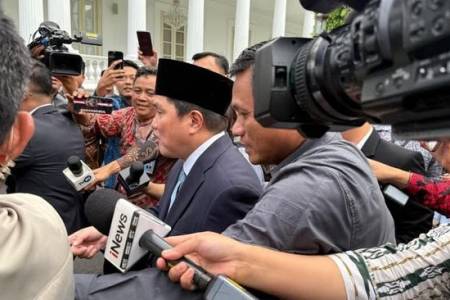 Resmi, Presiden Prabowo Lantik Erick Thohir sebagai Menpora RI Gantikan Dito Ariotedjo