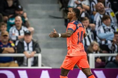 Barcelona Sikat Newcastle United 2-1, Hansi Flick Puji Marcus Rashford!