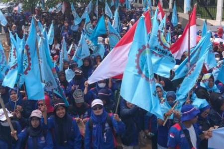 Aksi Buruh di Depan DPR/MPR, Serukan 5 Tuntutan Utama