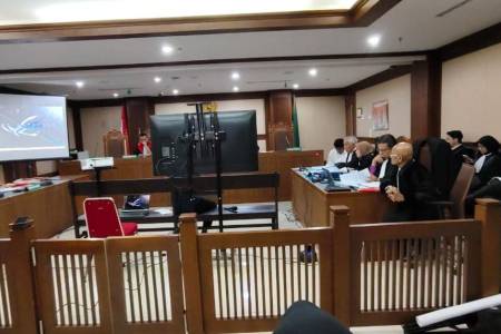 OC Kaligis Tuding Saksi Kepala Seksi Pemanfaatan Hutan Haltim Beri Kesaksian Palsu