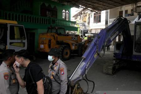 Tragedi Ponpes Al Khoziny:: 3 Jenazah Kembali  di Temukan  Tim Basarnas