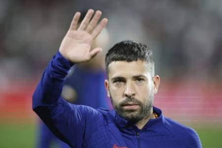 Jordi Alba Umumkan akan  Pensiun Akhir Musim Ini