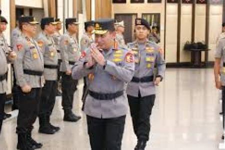 Polisi untuk Negara atau Bangsa? 