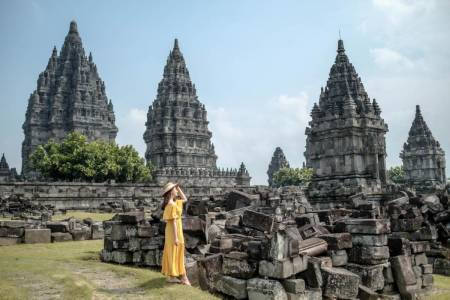 Sambut Nataru, Kemenpar Luncurkan Kampanye "Saatnya Liburan #DiIndonesiaAja” 