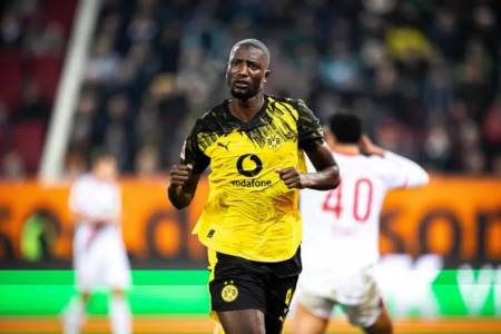 Liga Jerman: Bekuk  Augsburg 1-0, Borussia Dortmund Melesat ke Posisi Kedua