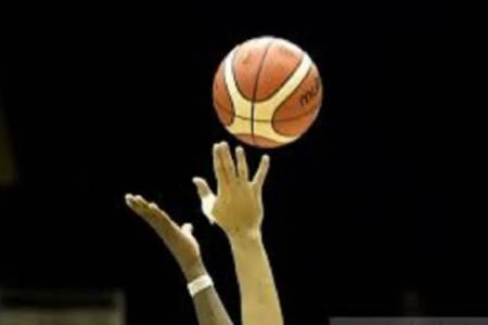 Rizal Falconi Resmi Tinggalkan Borneo Hornbills