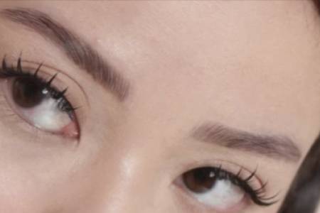 Bulu Mata Magnetik Roona, Solusi Kecantikan Perempuan Agar Tampil Percaya Diri 