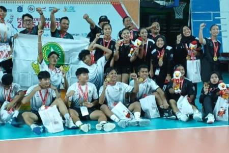 Jabar Raih Medali Emas Putra Putri Cabang Voli Indoor