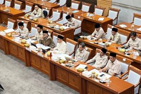 Kemenhaj Tetapkan Pelunasan Biaya Haji Khusus dan Reguler November 2025