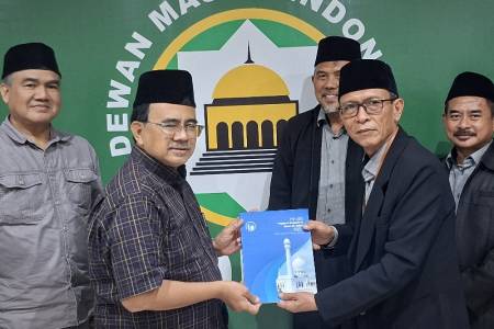 DMI dan Masjid Al-Azhar Mantapkan Sinergi Pemakmuran Masjid di Era Digital